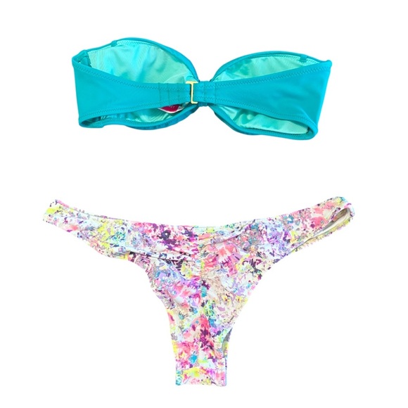 Victoria’s Secret Blue and Pink Patterned Strapless Bikini Swimsuit Set S XS - Picture 2 of 4